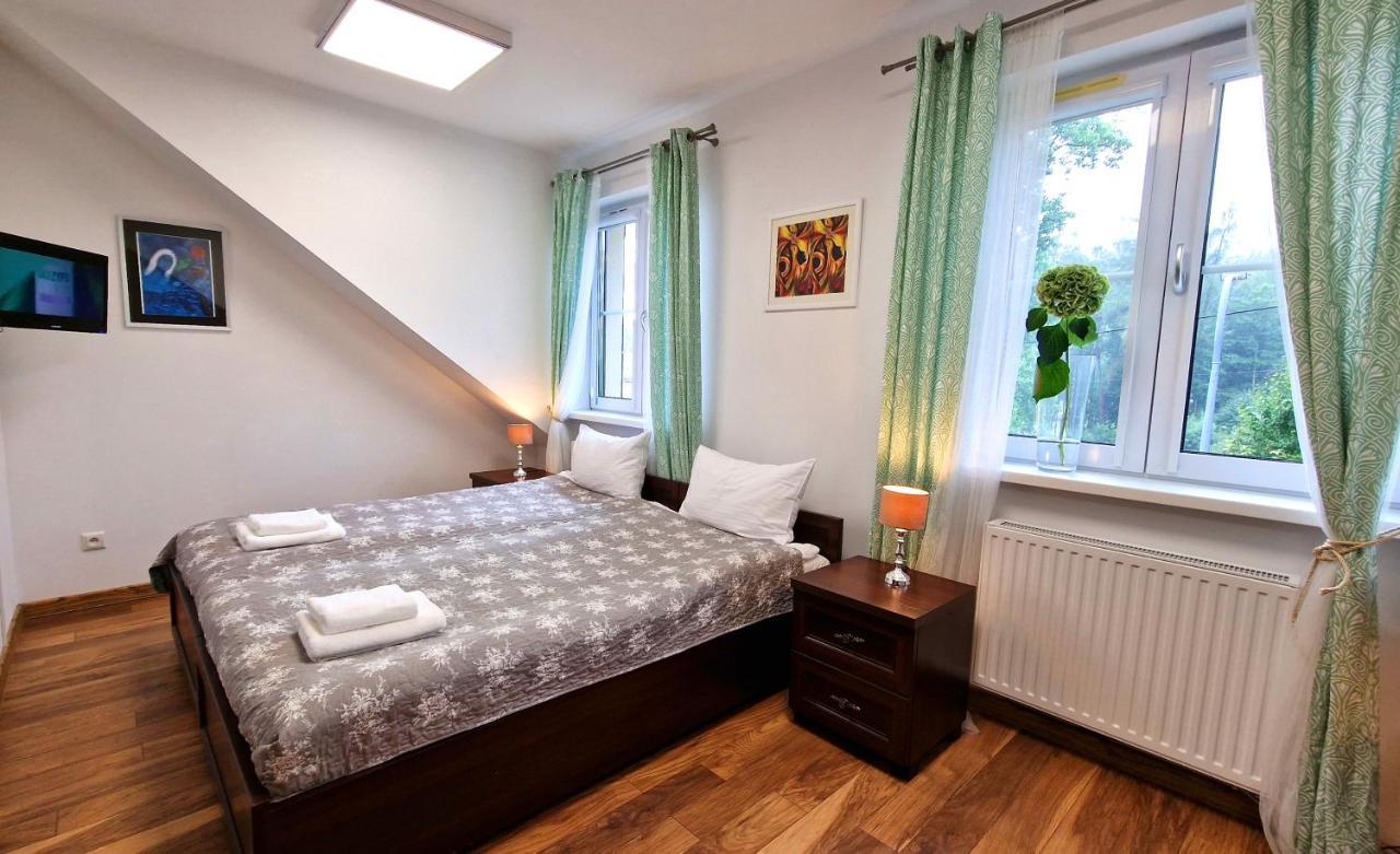 Pensjonat Petite Charlotta Jedlina-Zdroj Extérieur photo
